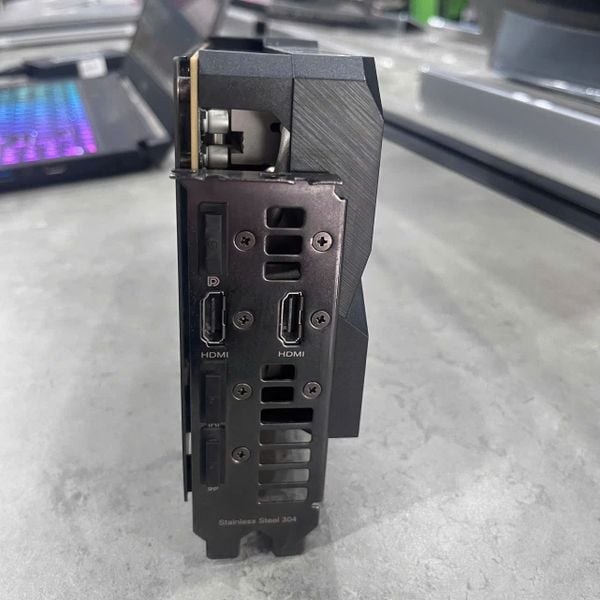 VGA ASUS ROG STRIX RTX 3090 24G GAMING BH 1 THÁNG