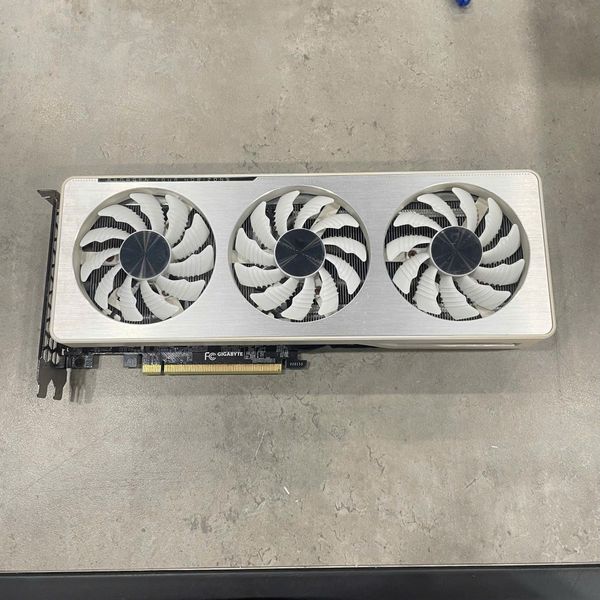 VGA GIGABYTE RTX 3060 TI VISION 8GB 3 FAN QSD BH 1 THÁNG