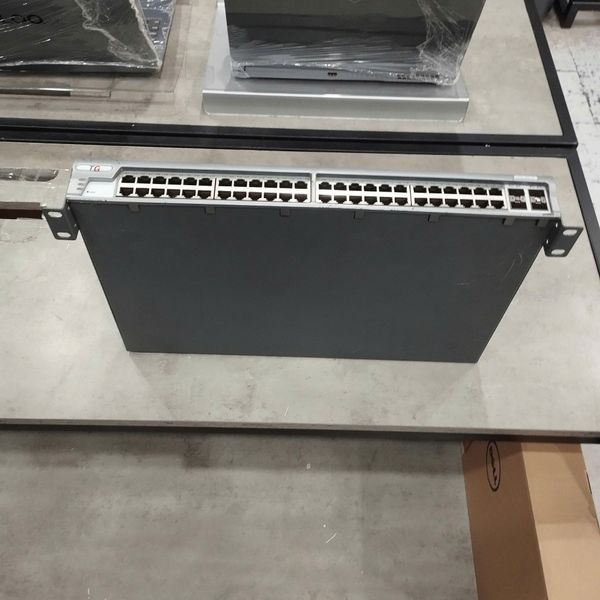 SWITCH 48 PORT 1 GBPS + 4 PORT 10GBPS