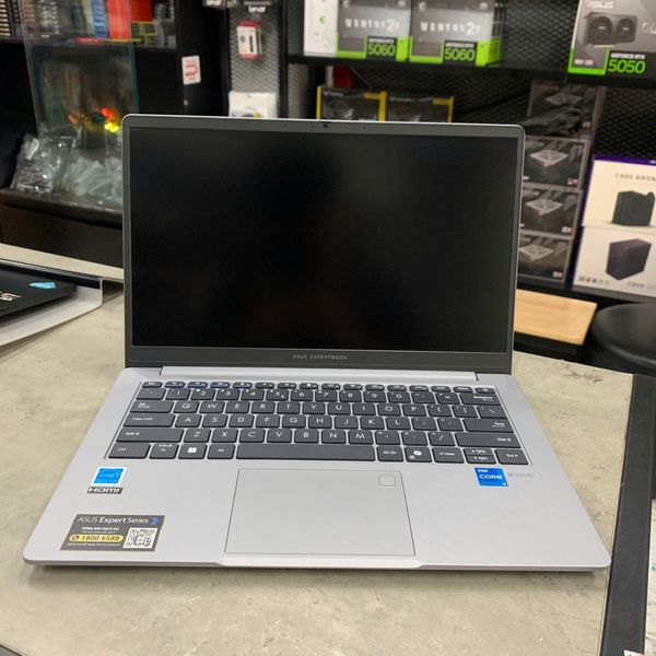 LAPTOP ASUS EXPERTBOOK P1403CVA-i5SE16-63WS CORE i5-13500H | 16GB RAM | 512GB SSD | Intel Iris Xe Graphics | 14' FHD | Win 11 - 2ND FULLBOX 99% BHH 04/2027