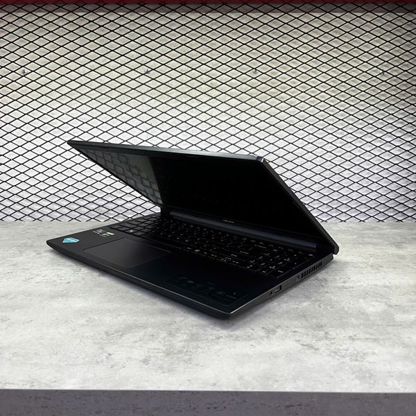 LAPTOP ACER ASPIRE 7 A715 RYZEN 5500U | GTX 1650 | 16GB RAM | 512GB SSD | 15,6