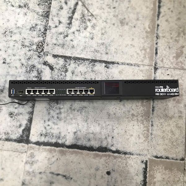 ROUTER CÂN BẰNG TẢI MIKROTIK RB3011UiAS-RM - 2ND BH 1 THÁNG