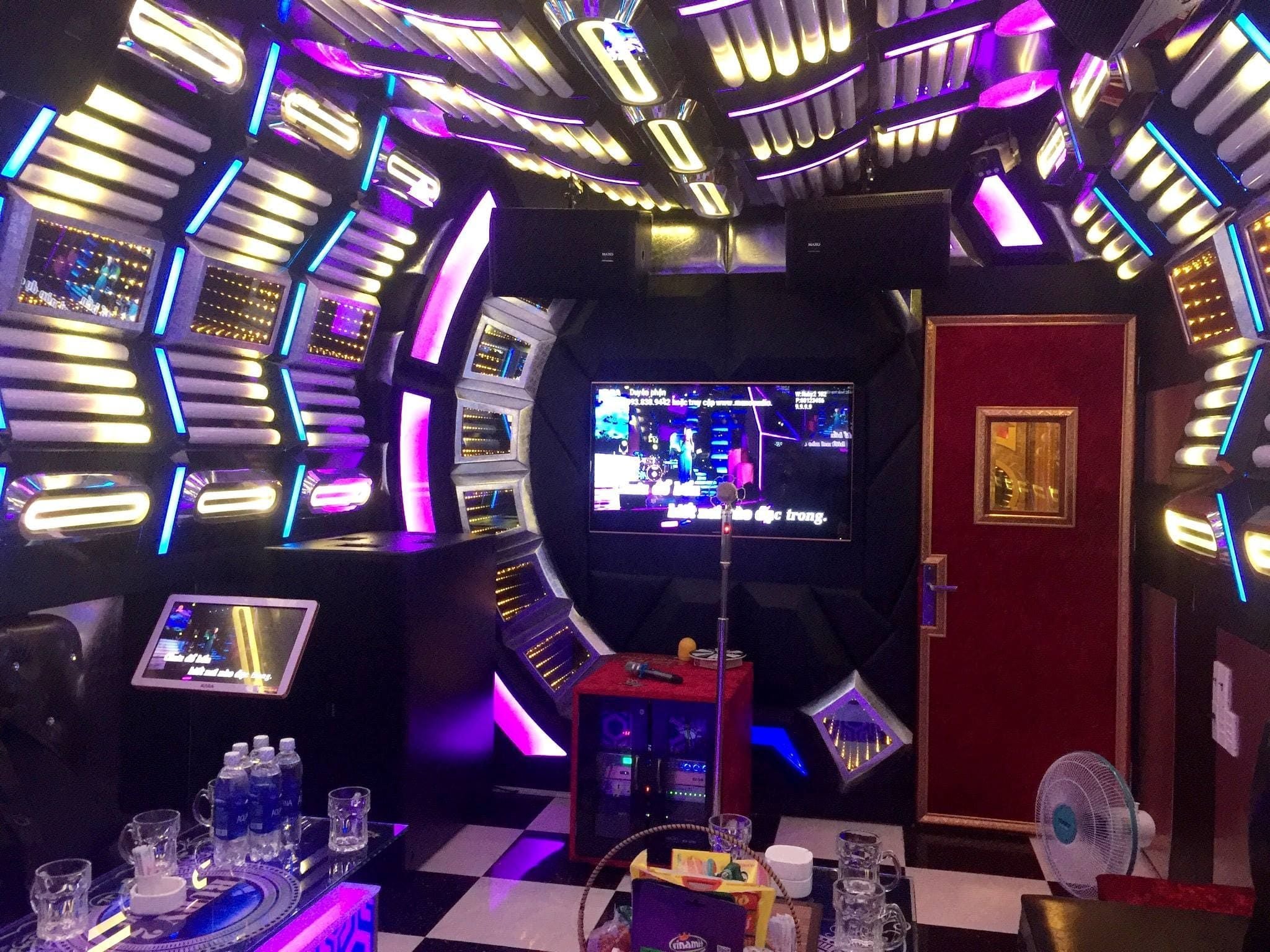 Karaoke AMZ - 546 Hương Lộ 2