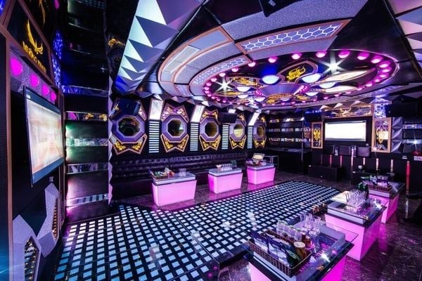 Karaoke BOSS KTV - 176 Ngọc Hân Công Chúa