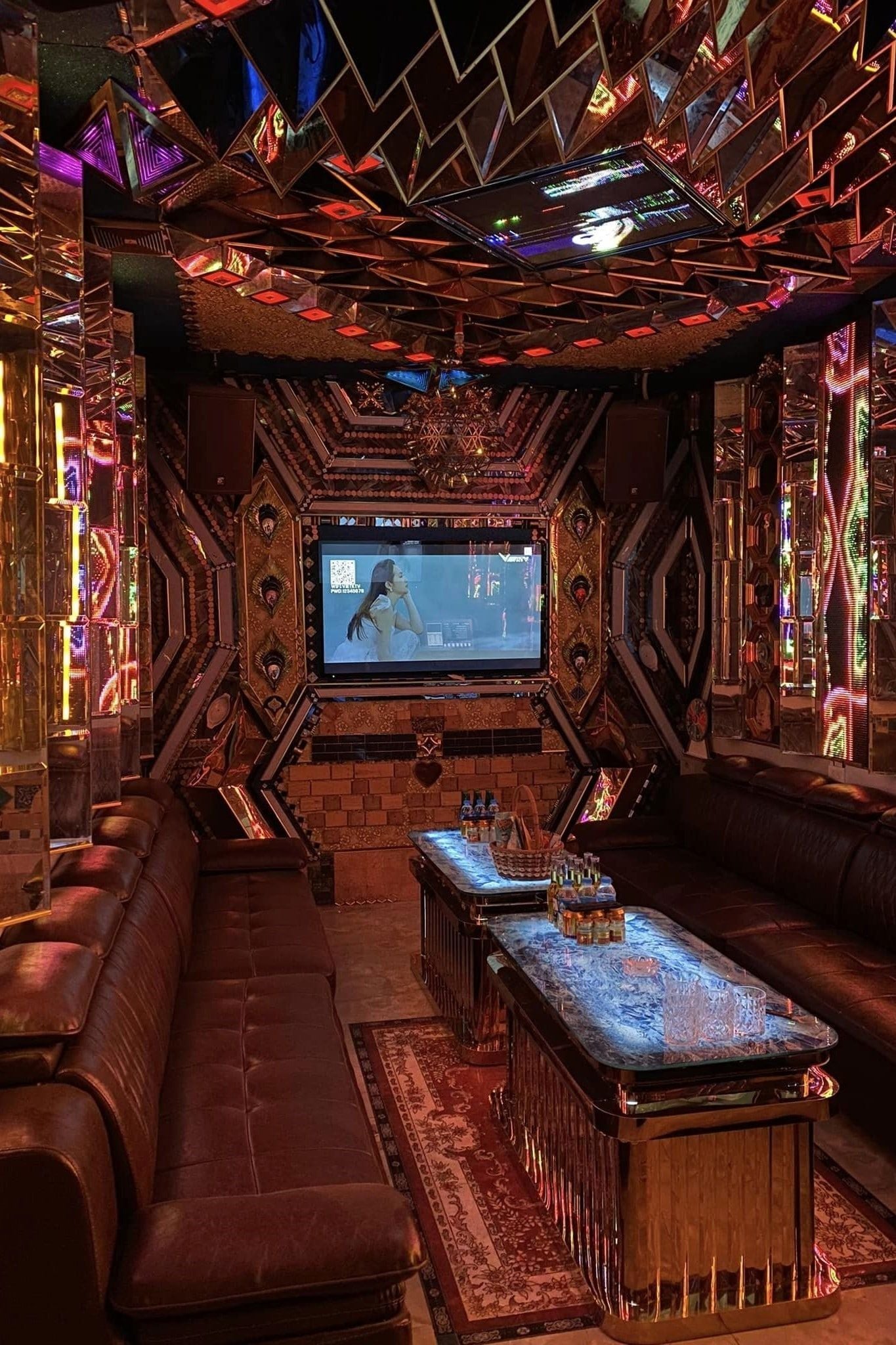 Karaoke Nobel - 175 Trần Đăng Ninh