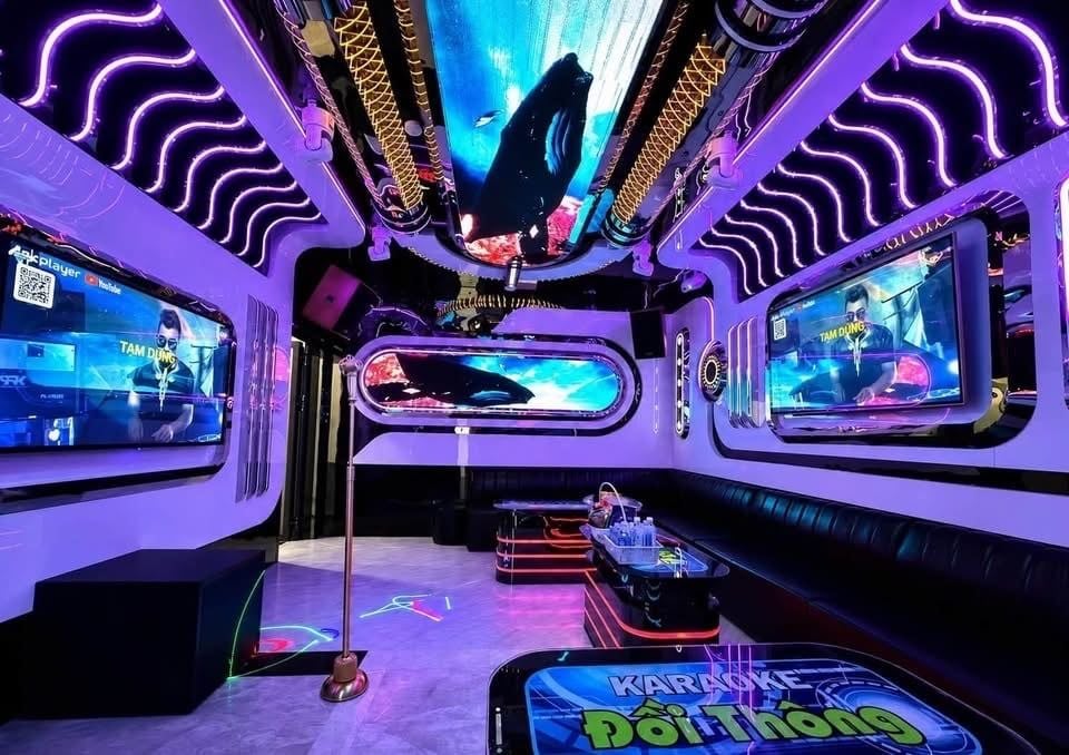 Karaoke Đồi Thông - Phan Đình Phùng