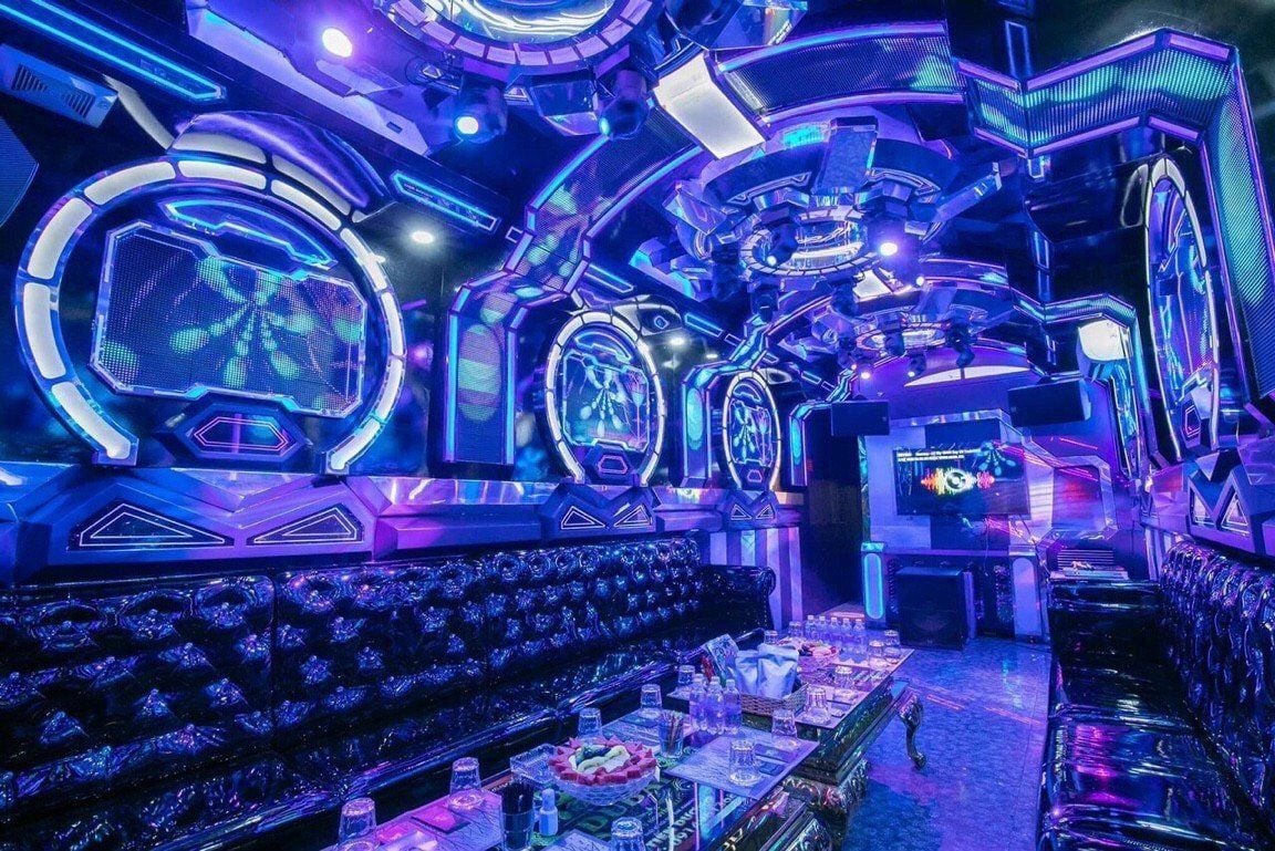 Karaoke 132 - 132 Hào Nam