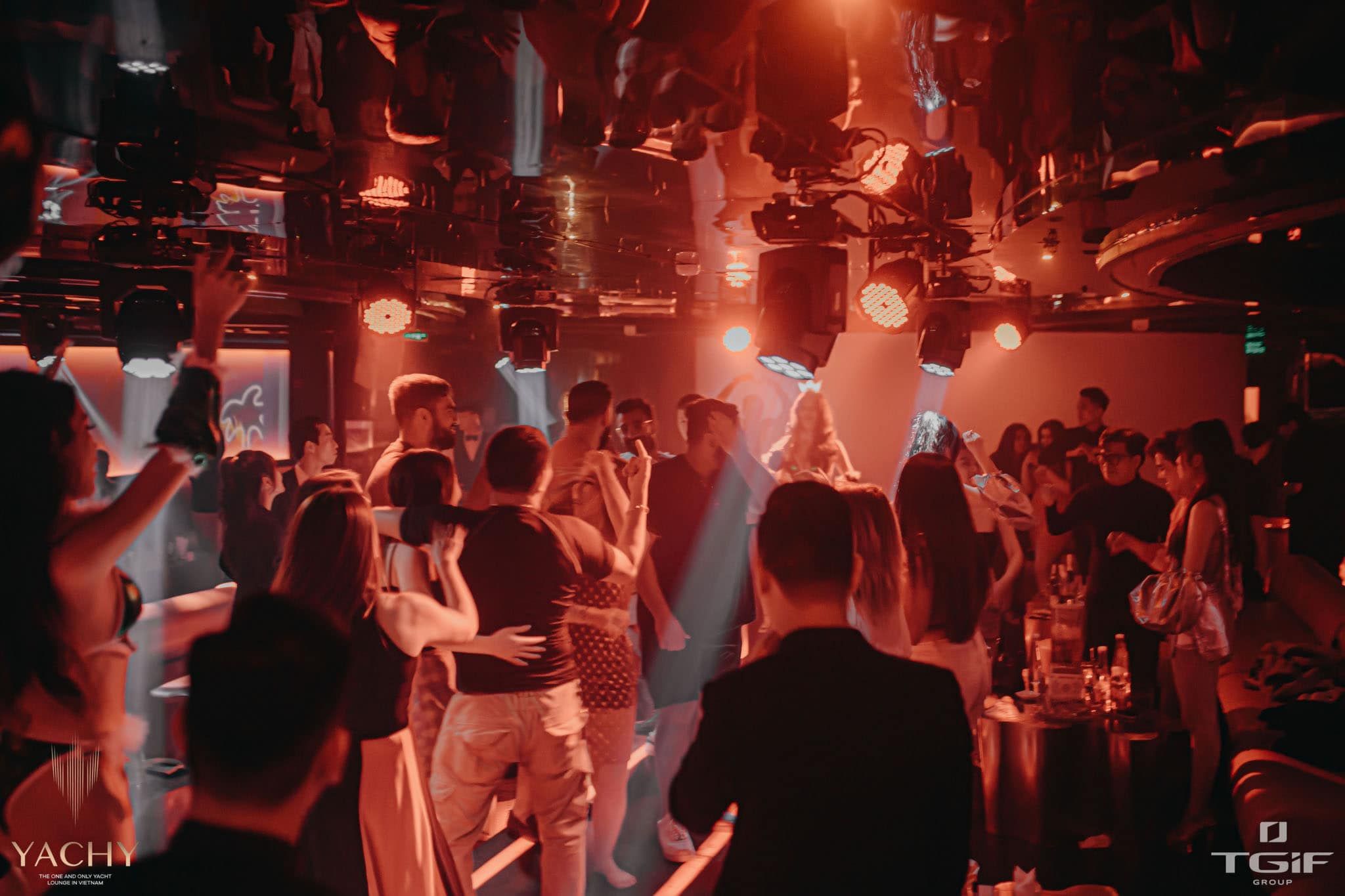 YACHY - Du Thuyền Happy Yacht