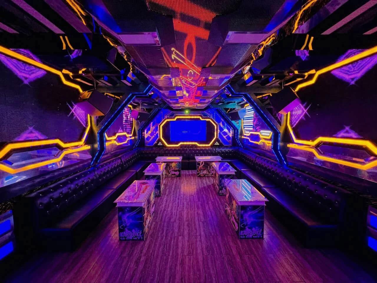 Karaoke Nice Sài Gòn 2 - 131 Bàu Me