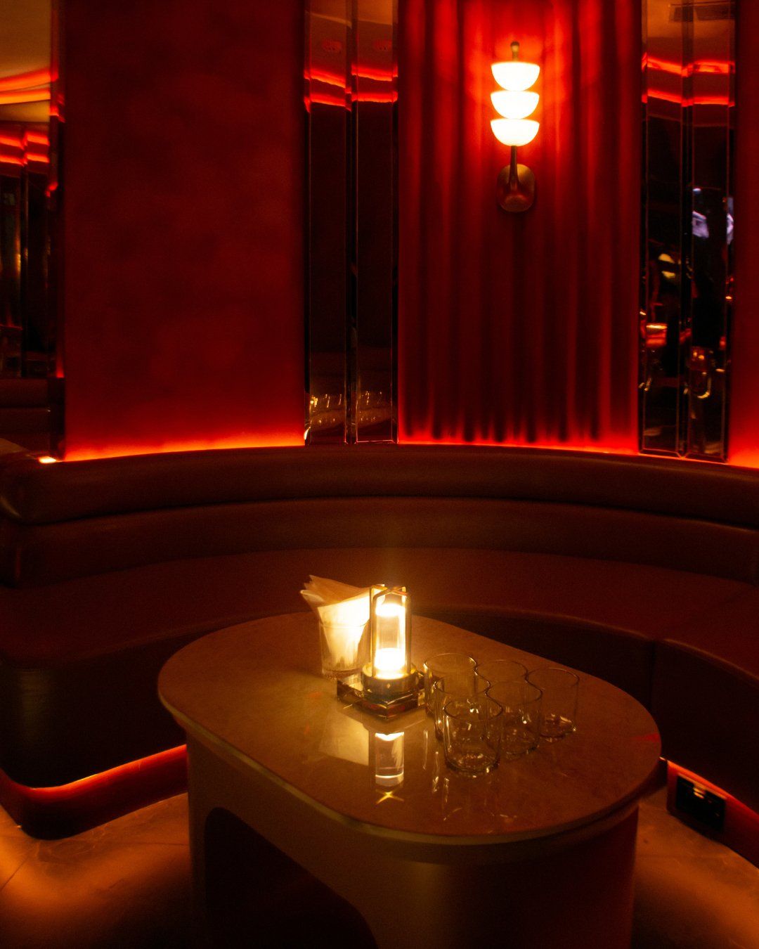 Mimi Lounge - 61 Nam Kỳ Khởi Nghĩa