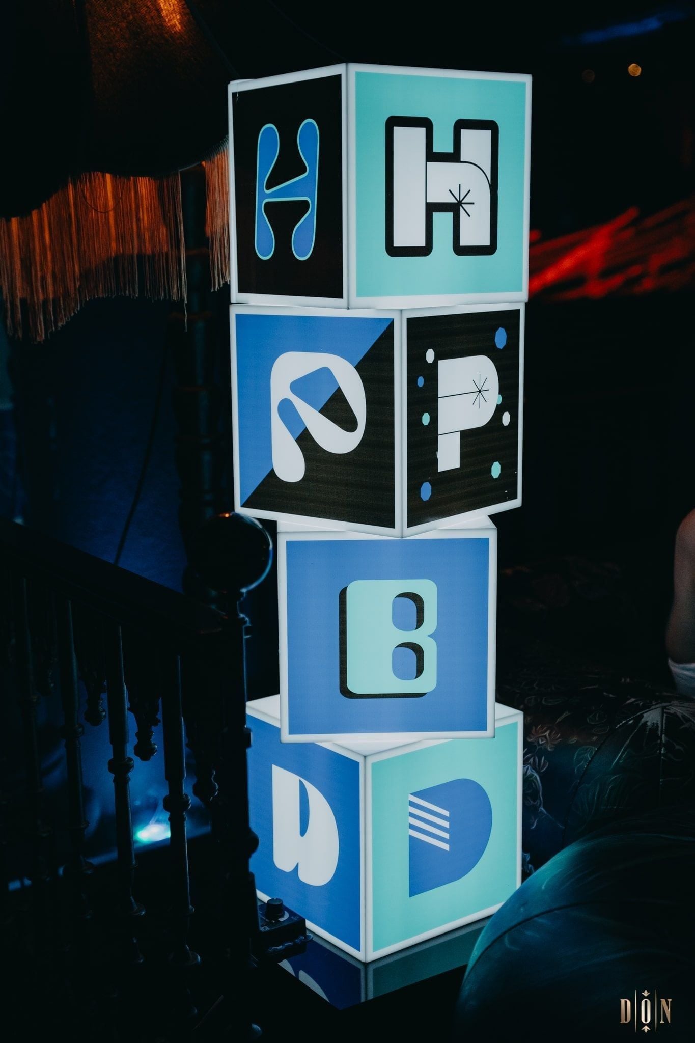 Scarlet Lounge - Hàng Da Mall