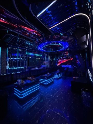 Karaoke Top One - Ngõ 1 Cửu Việt