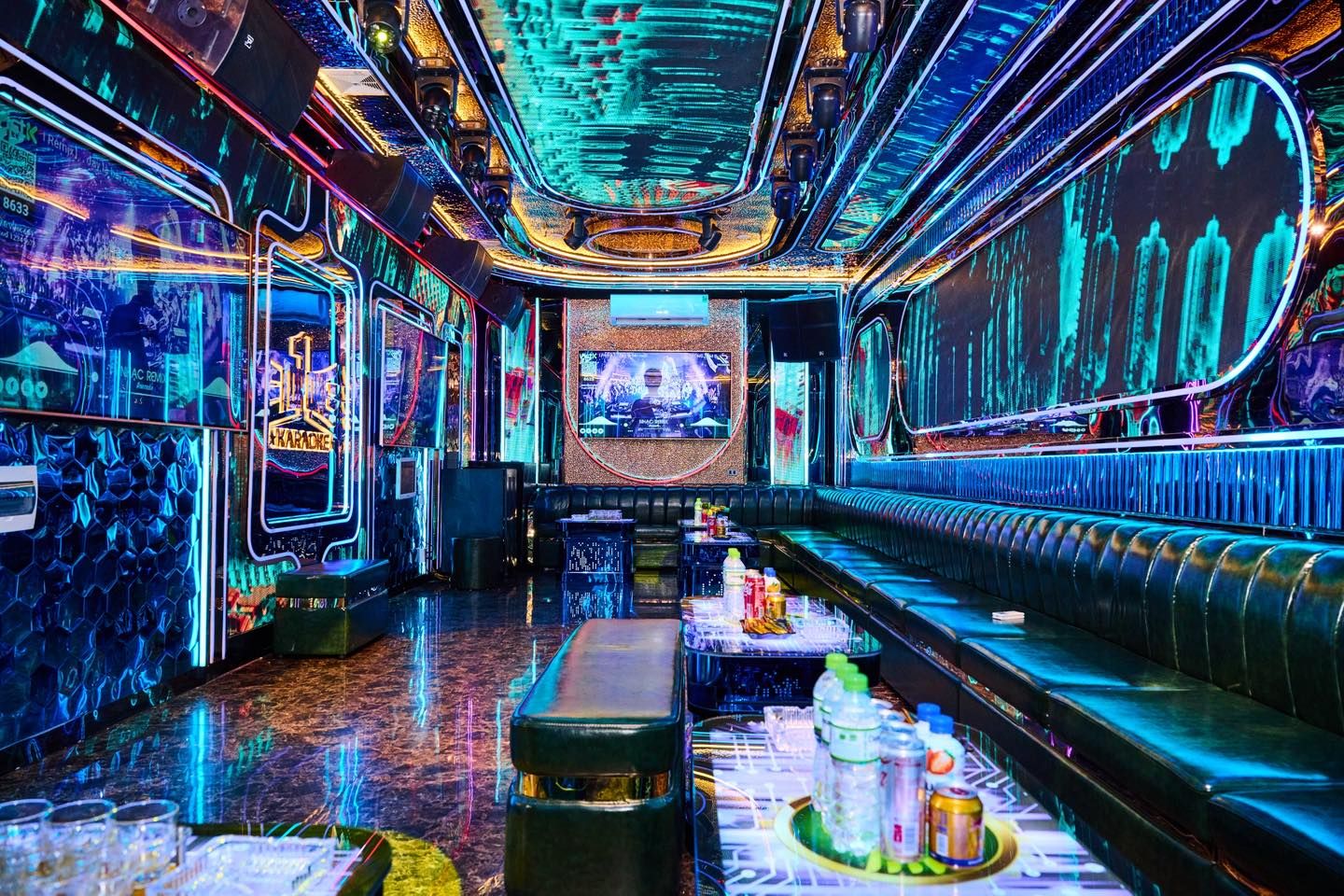 Karaoke Top One - Cặp Bè