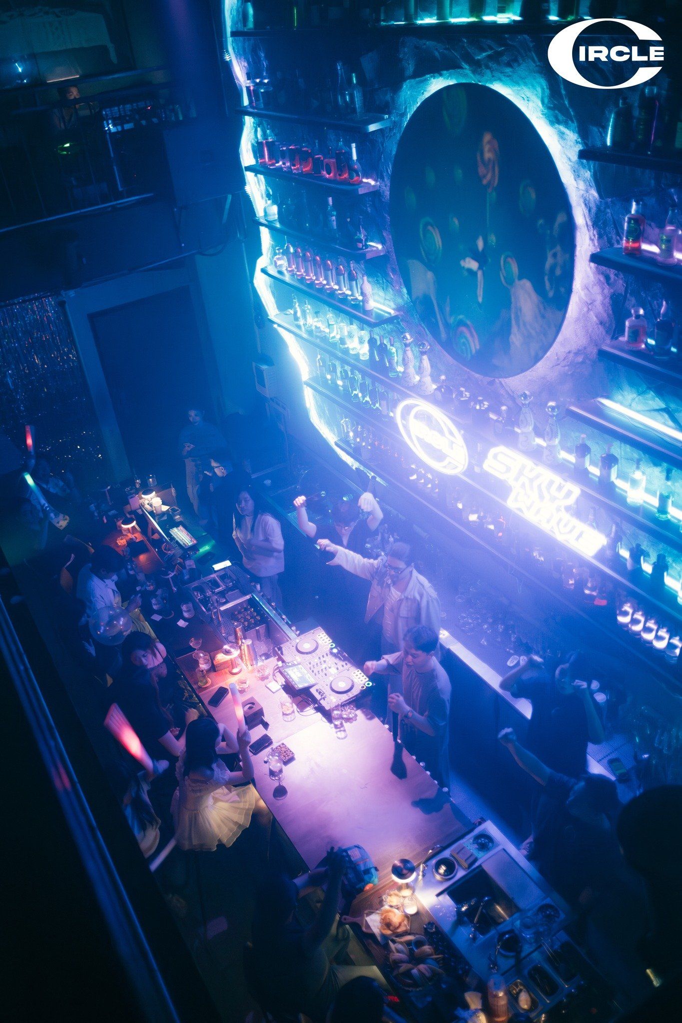 Circle Mixology & Bar - Đinh Liệt