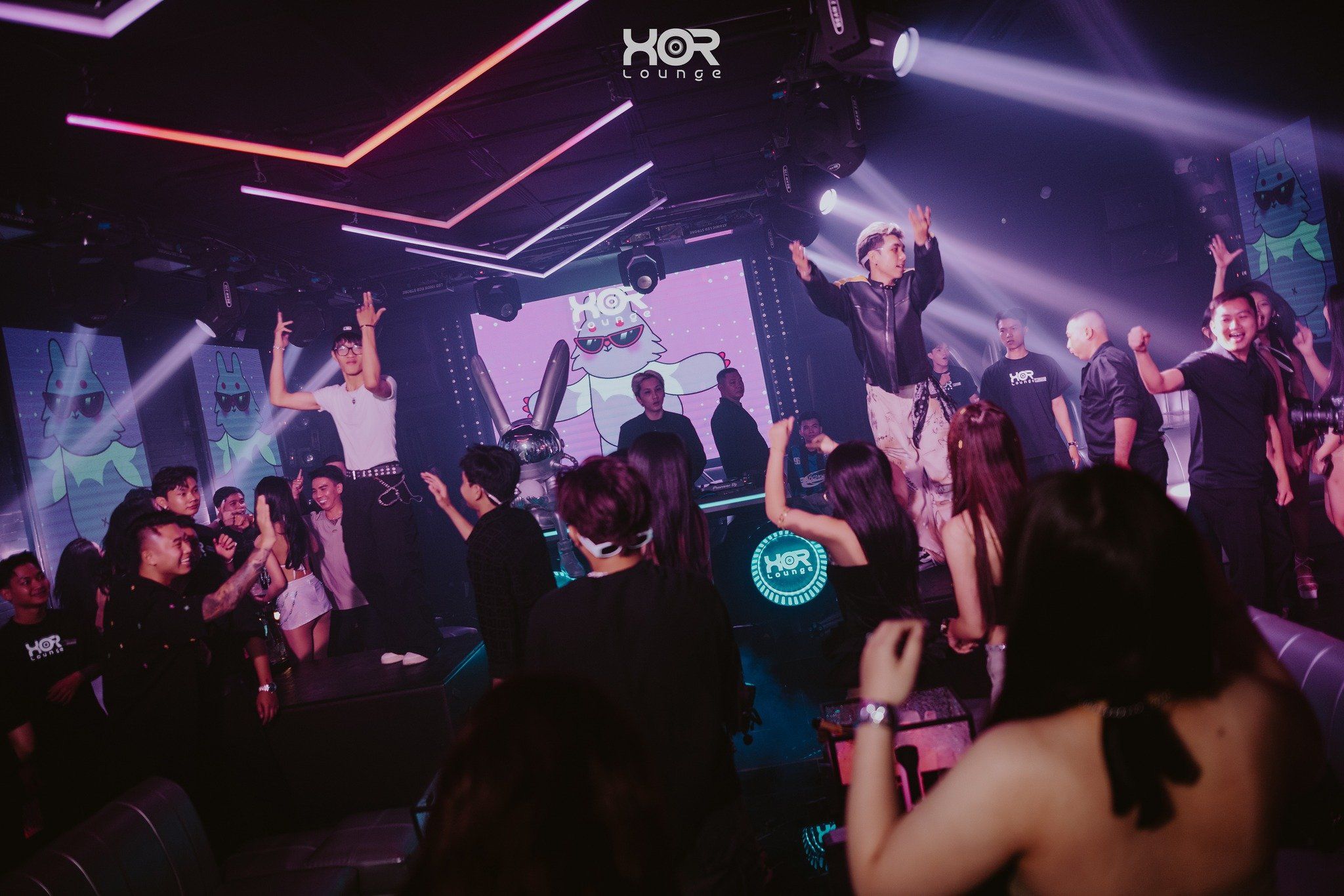 XOR Lounge - 5 Nguyễn Đình Chiểu