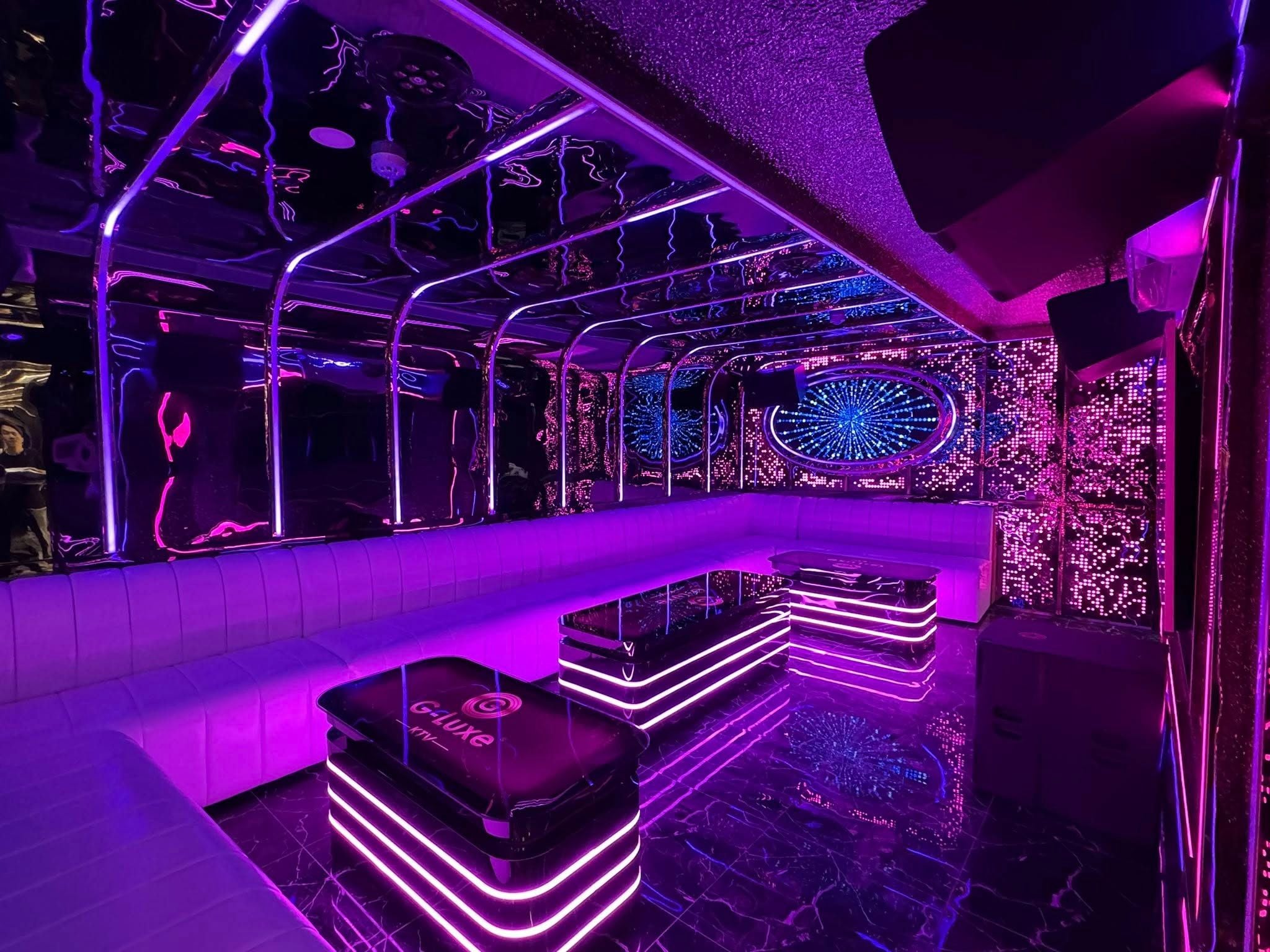 Karaoke G-Luxe - 90 - 92 Nguyễn Tri Phương