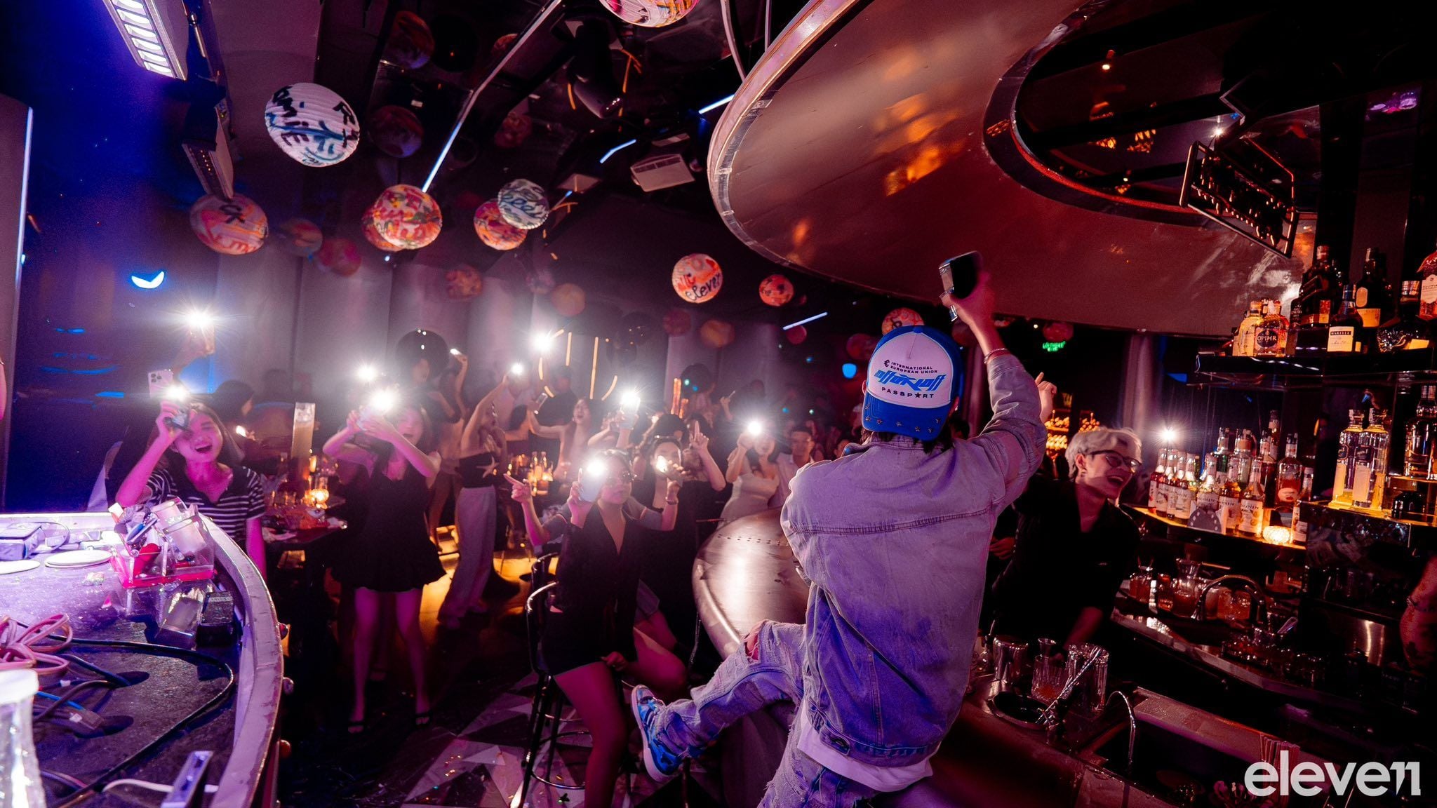 11 Cocktail Universe - 1 Nguyễn Văn Tố