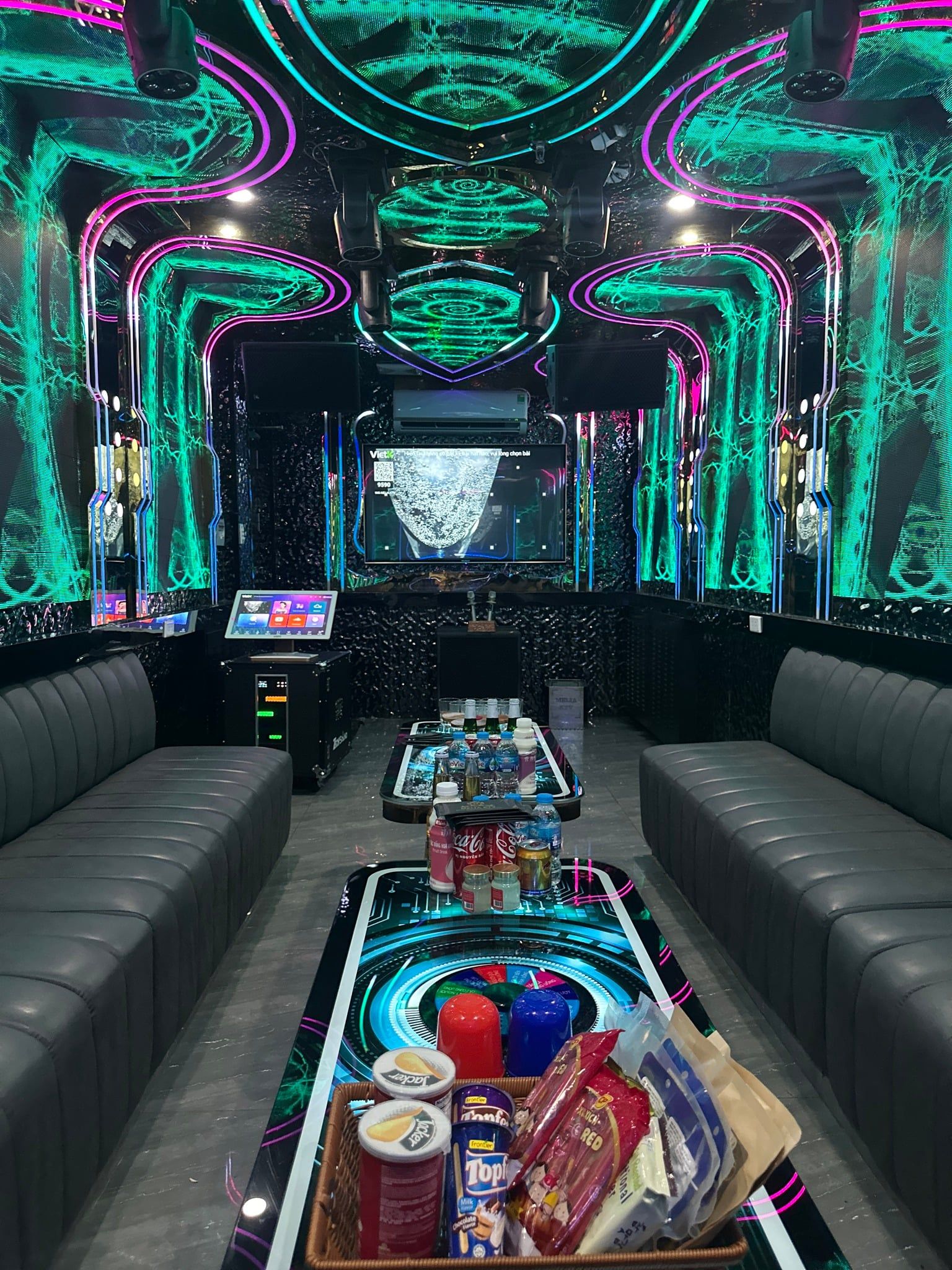 Karaoke Melia KTV - 58 Trần Thái Tông