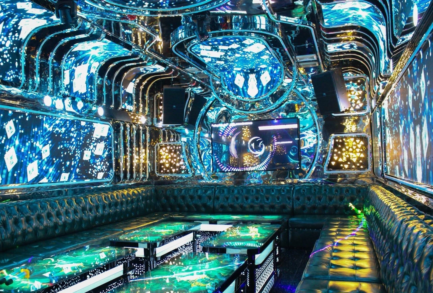 Karaoke Haven 38 - 38 Hoàng Cầm