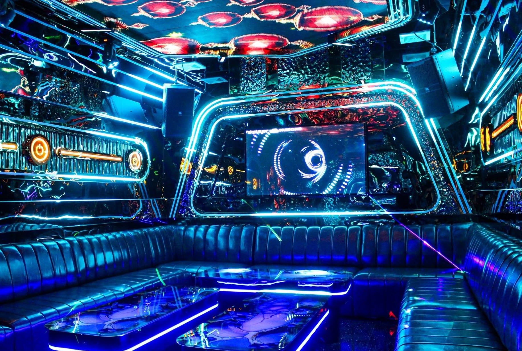 Karaoke Haven 38 - 38 Hoàng Cầm
