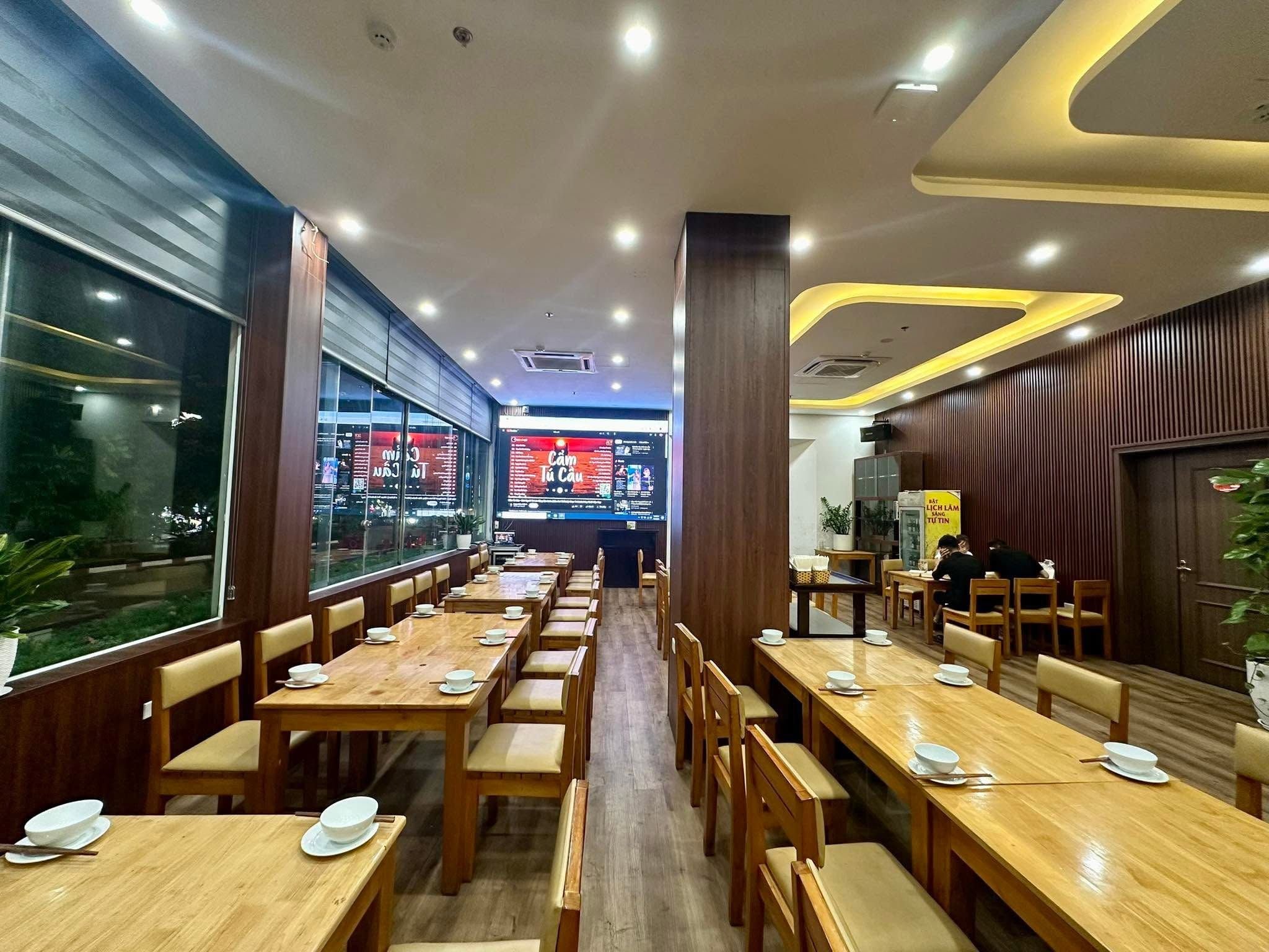 M5 + Beer - 8 Ô Chợ Dừa