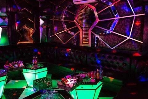 Karaoke Dubai - 16 Trúc Khê