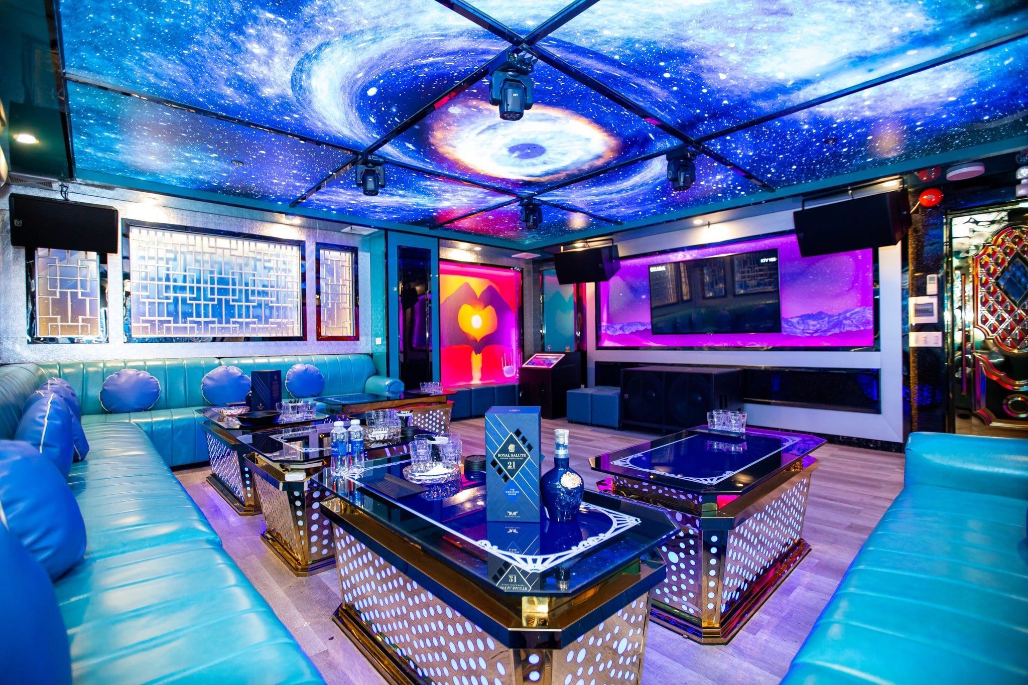 Karaoke Sài Gòn Star - 204 Nguyễn Thị Minh Khai