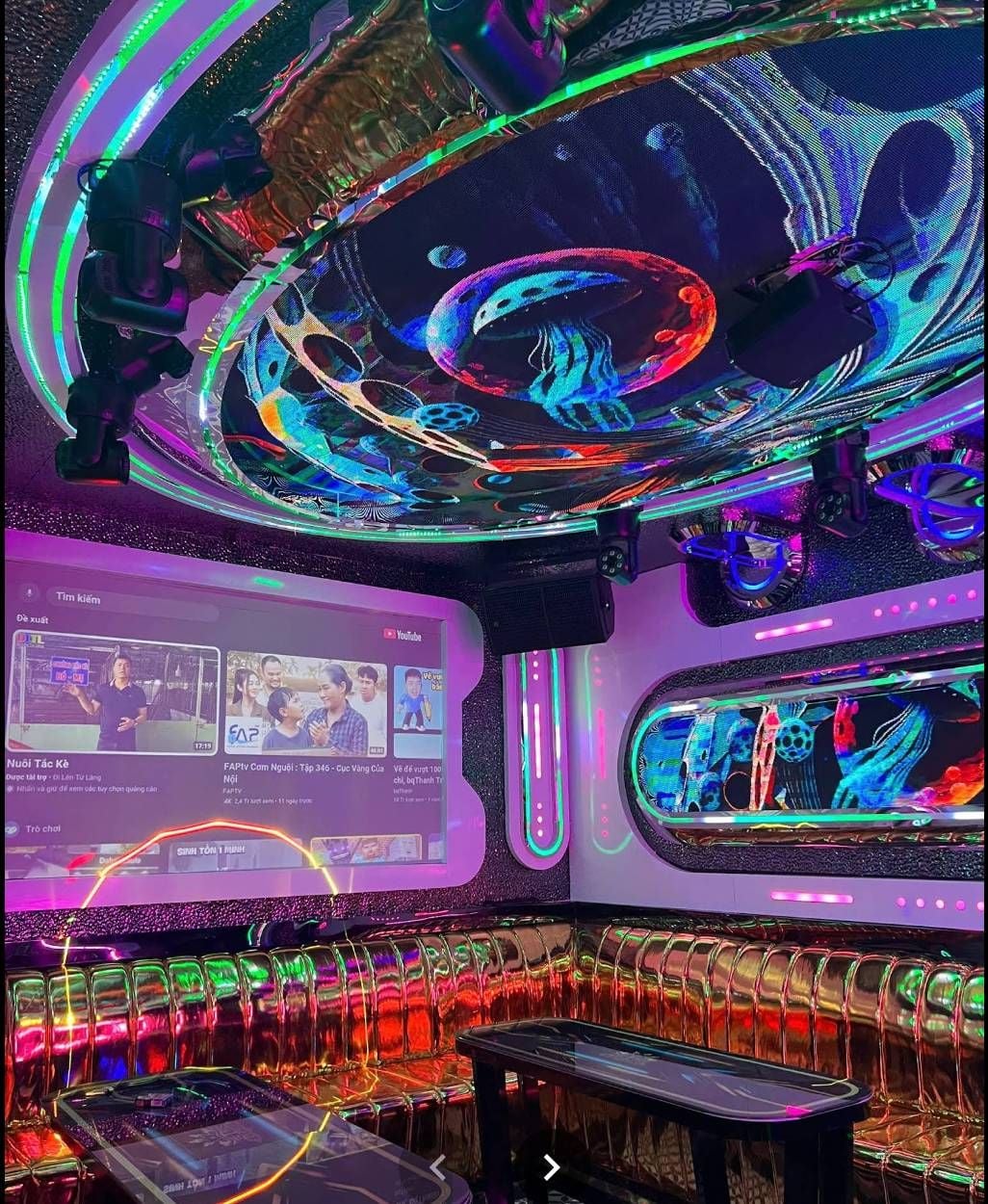 Karaoke The Tree - 10A Lê Hiến Mai