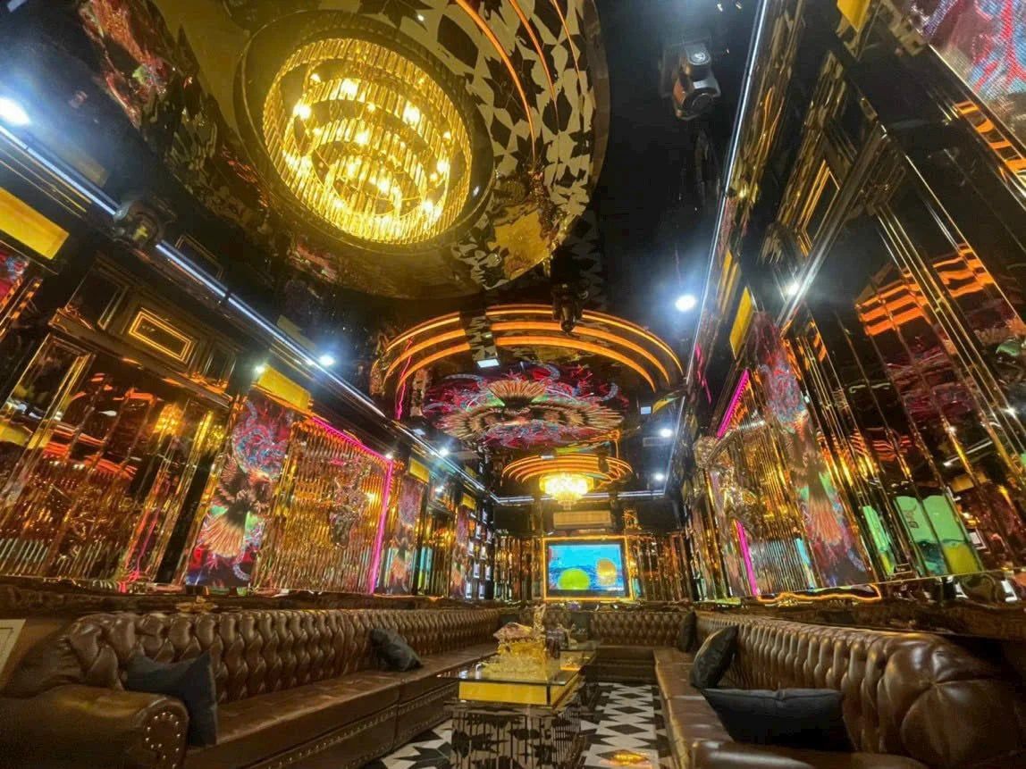 Karaoke BOSS G - 97 Sương Nguyệt Ánh