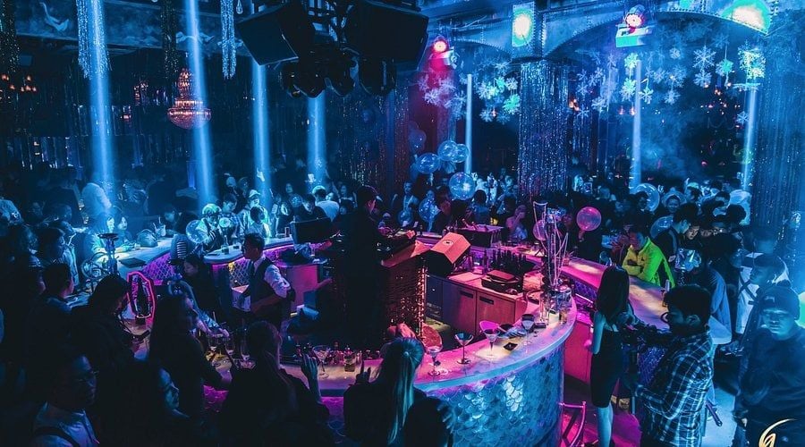 The Diners Club - 56 Mã Mây