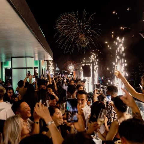 Hợp Sky Bar - 72 - 74 Nguyễn Thị Minh Khai