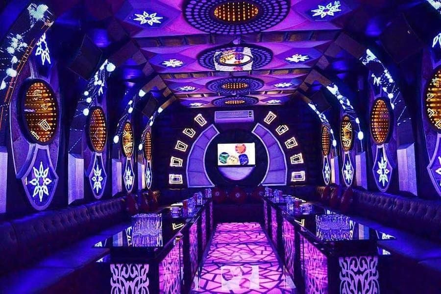 Karaoke Dubai - 35 Trần Hưng Đạo