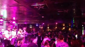 Black Hole Bar - 18 An Thượng 6