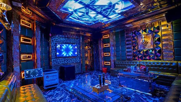 Karaoke Huy Hoàng Luxury - 56 Đường N6/5A