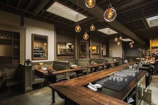 Thiên Phú Lâu Restaurant - 80/10 Bà Huyện Thanh Quan