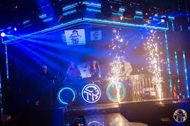 ONE TITOP Lounge & Bar - 7 Bồ Nâu