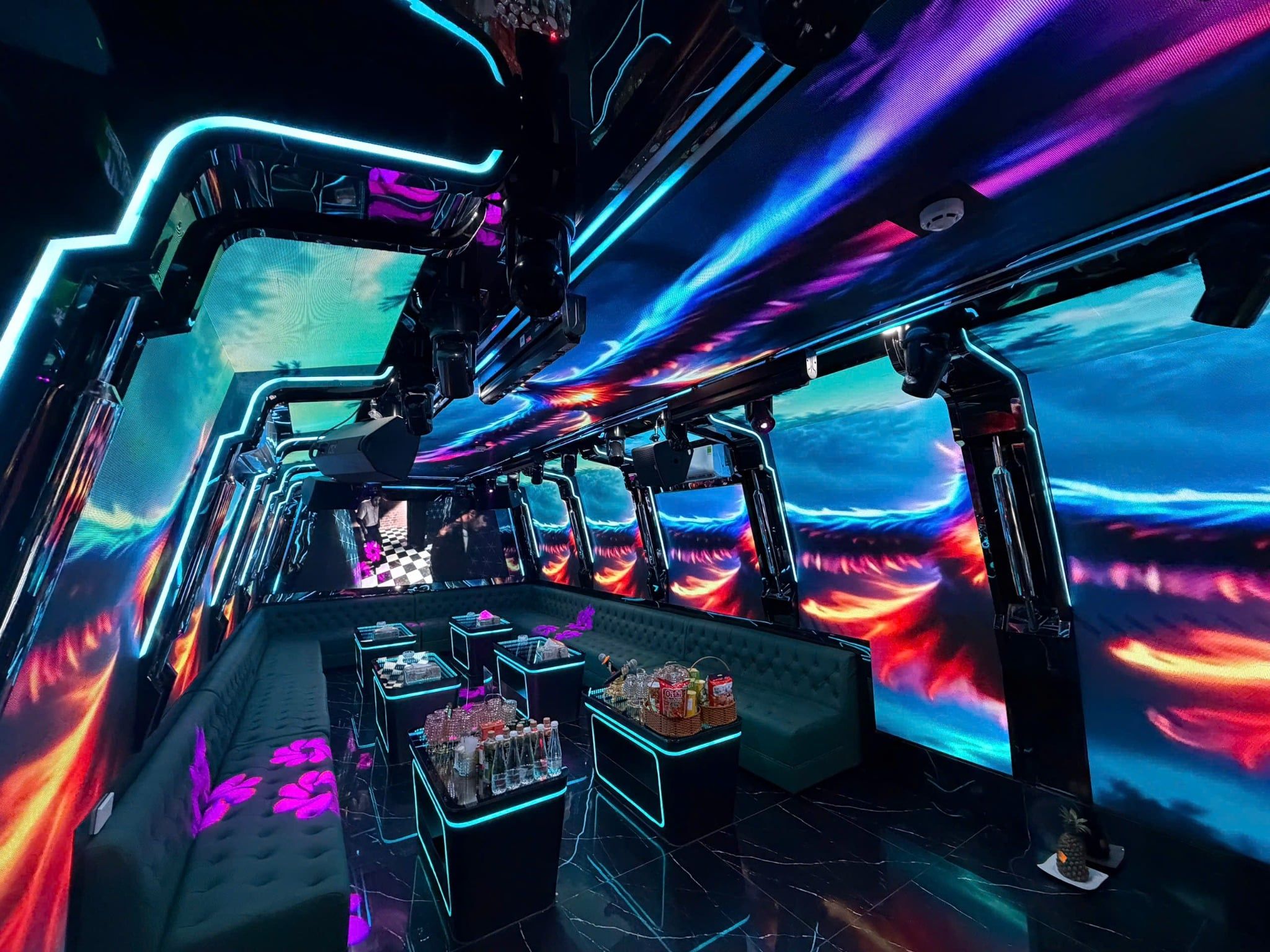 Karaoke Dragon Palace KTV - 151 Đường 9A