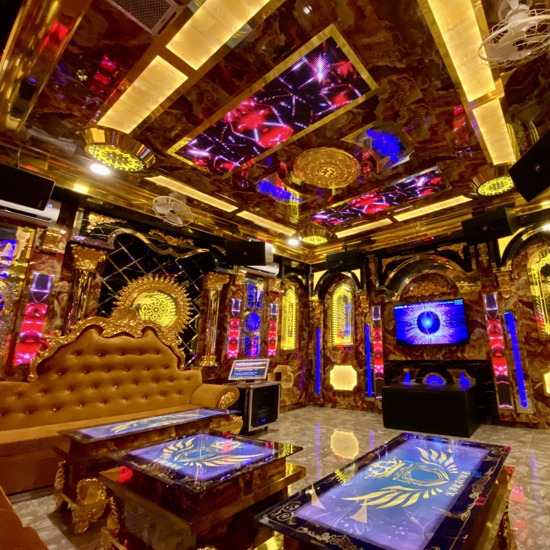 Karaoke Du Xuân - 3 Trần Khắc Chân