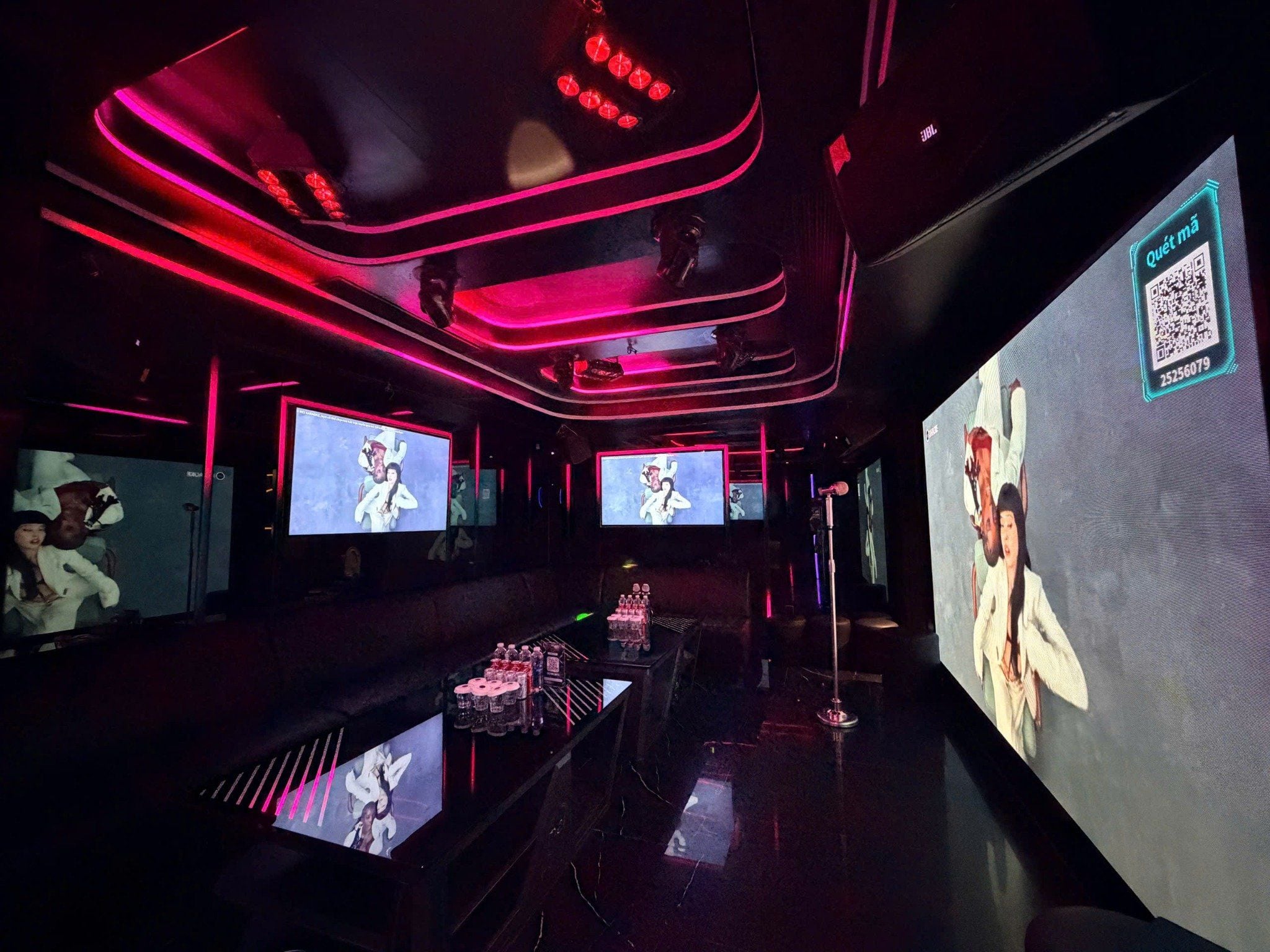 Karaoke MEI - 159 - 161 - 163 Hàm Nghi