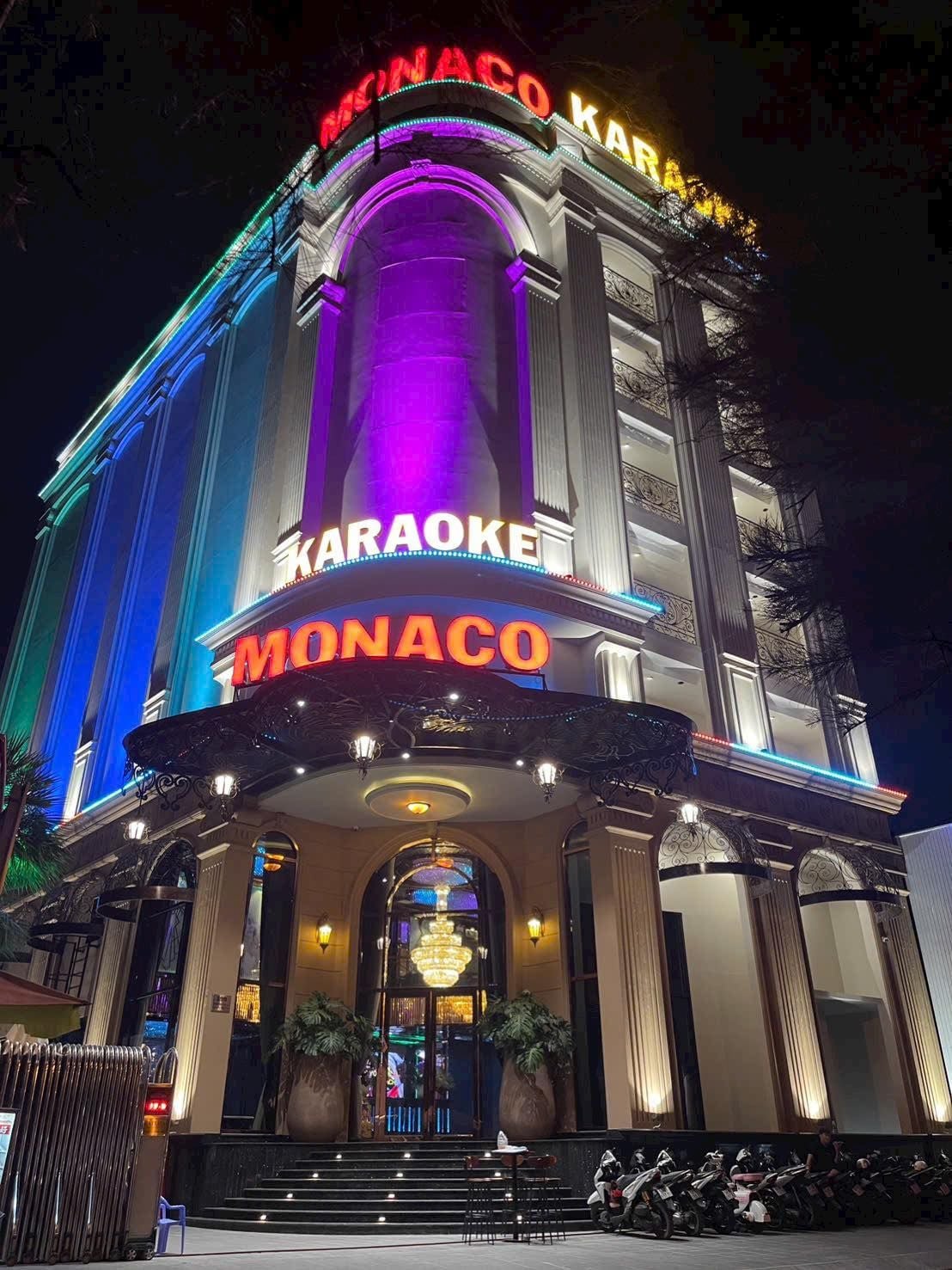 Karaoke Monaco - 197 - 199 CN11 Lê Trọng Tấn
