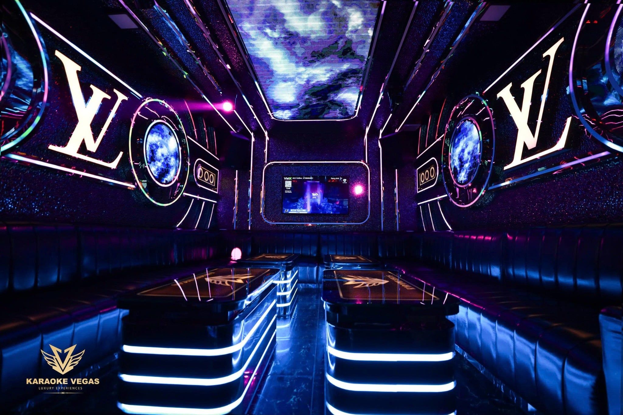 Karaoke Vegas - 31 Tân Lập