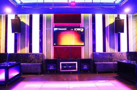 Karaoke Genesis - 78 Nam Kỳ Khởi Nghĩa