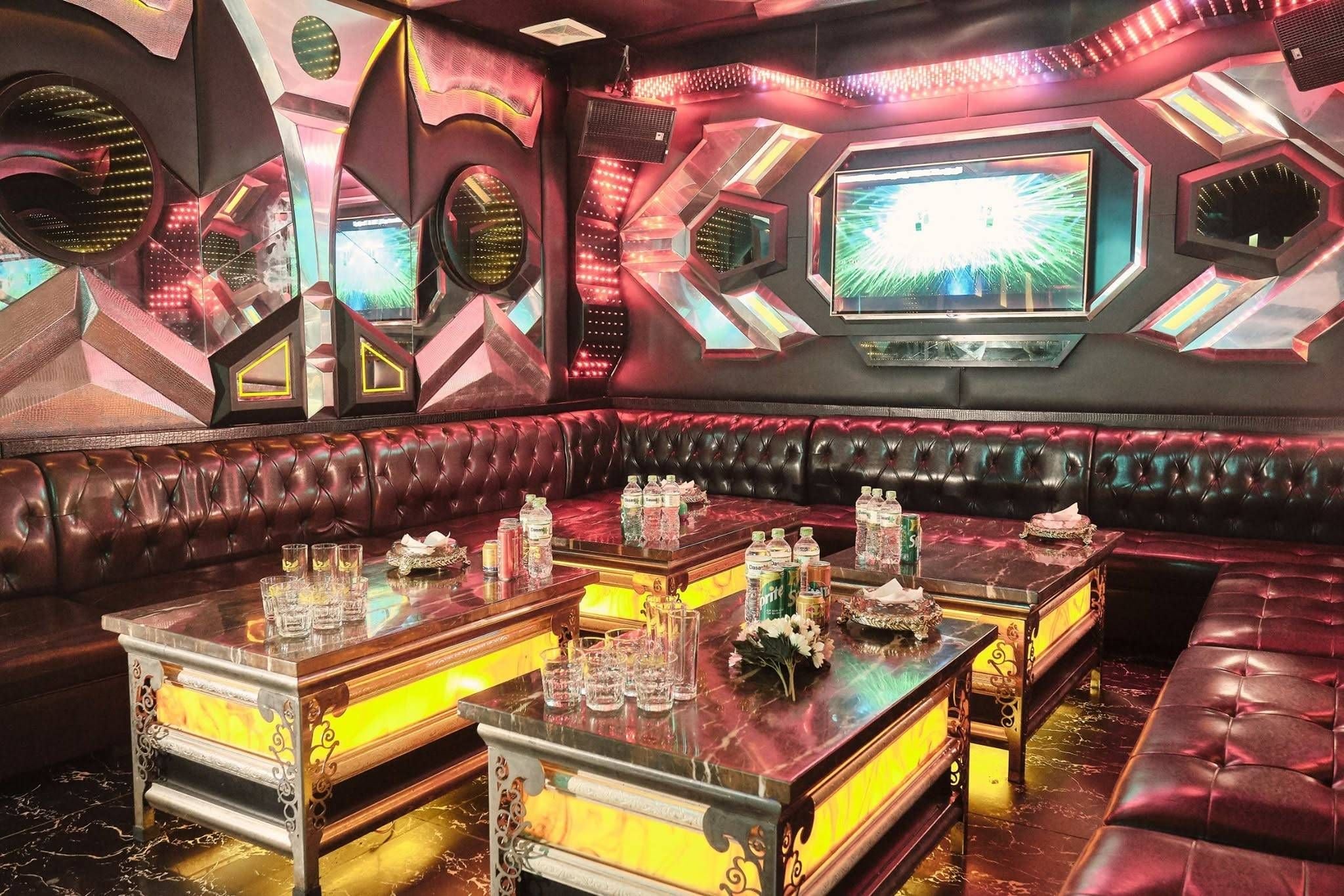Karaoke Đảo Xanh KTV - Khu TMDV Đảo Xanh