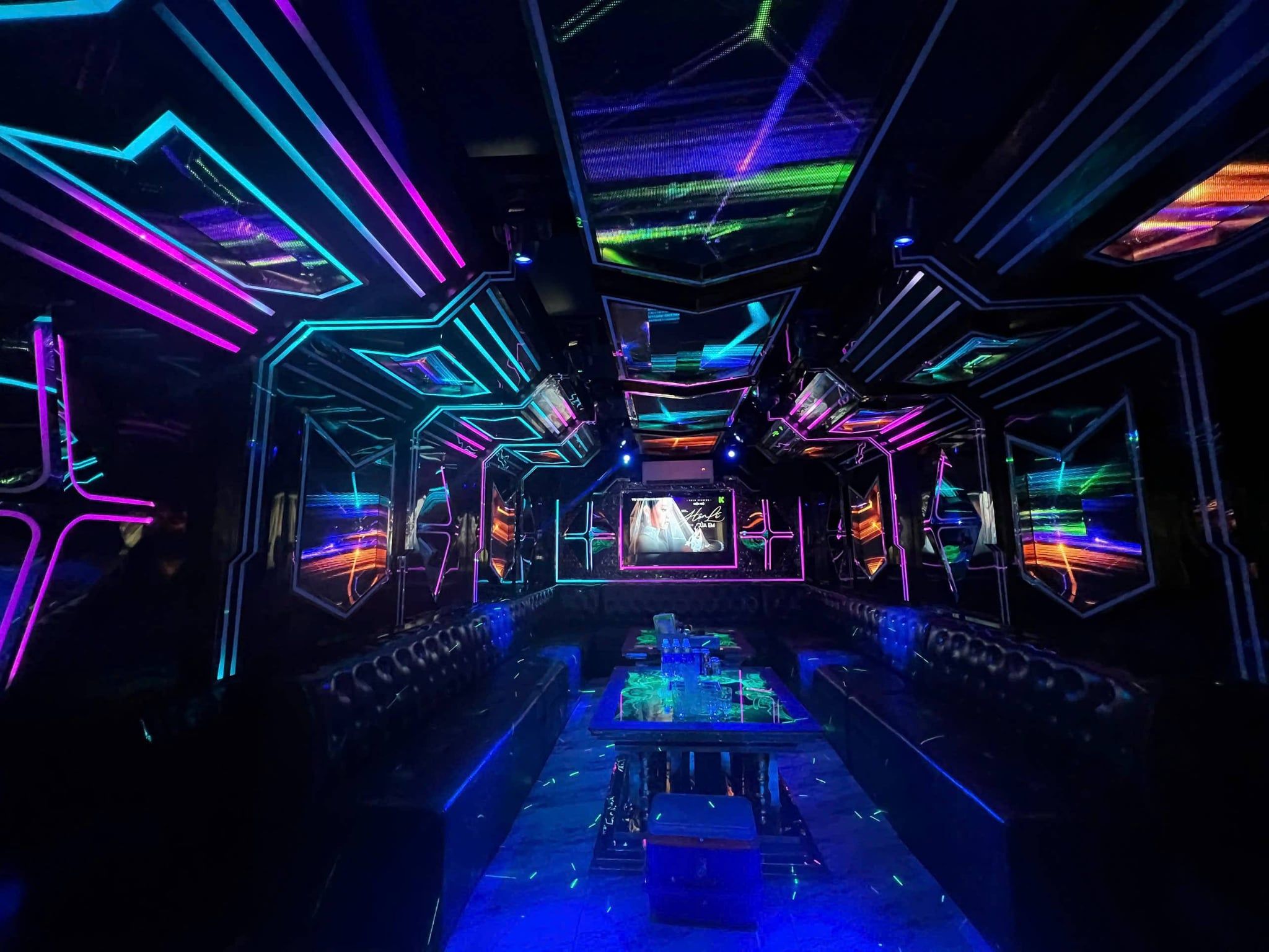 Karaoke 66 KTV - 66 Đường Số 21