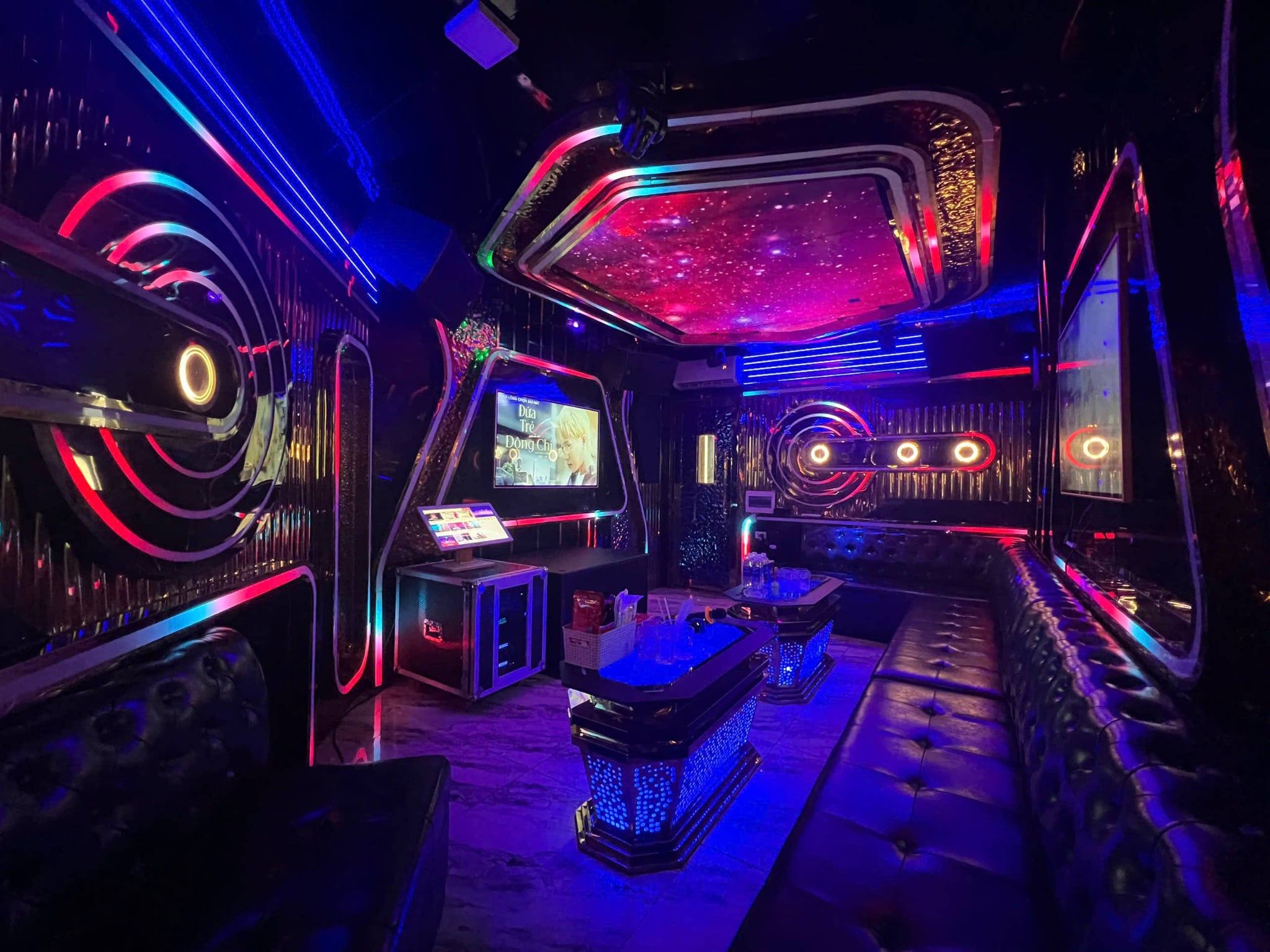 Karaoke 66 KTV - 66 Đường Số 21