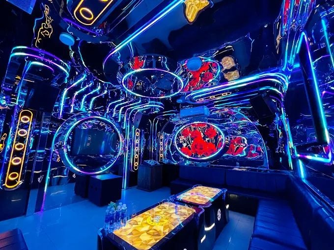 Karaoke Moon An Tây - Khu phố Dòng Sỏi
