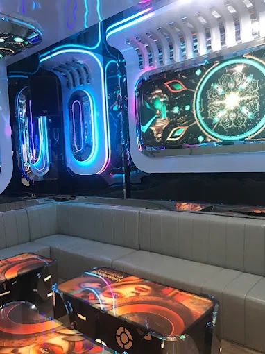 Karaoke Moon An Tây - Khu phố Dòng Sỏi