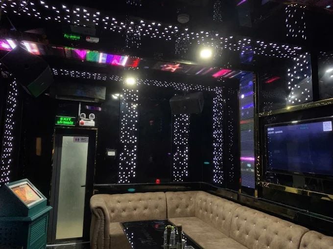 Karaoke Uyển Nhi - 90 Bình Giã