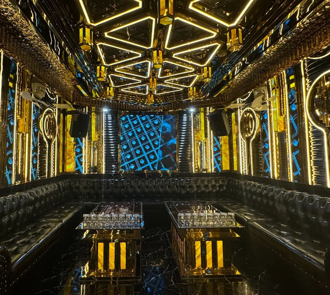 Karaoke Phương Vân - 65 Dương Văn Cam