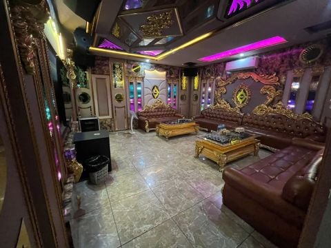 Karaoke Bom Club 3 - 2 Ngõ 58 Việt Hưng